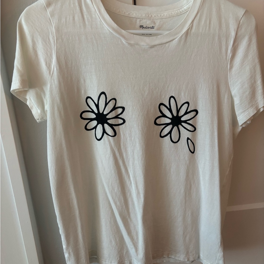 Madewell White Tee with Black Daisy Motif